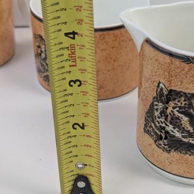 Victoria Beale Wild Kingdom 9047 Leopard Design Set