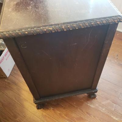 Antique Wooden Claw Foot Desk (LR-KD)