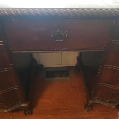 Antique Wooden Claw Foot Desk (LR-KD)