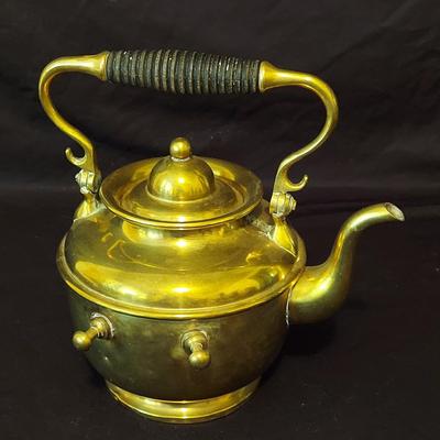 Antique Brass Tipping Kettle (B2-BBL)