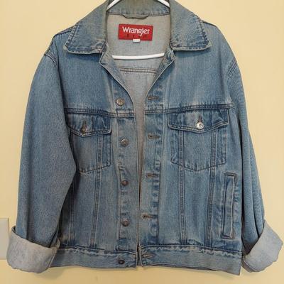 Wrangler Denim Jacket & More (B2-BBL)