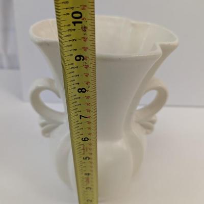 Haeger White Fluted Vase Butterfly Handles 1950's 9" Tall Hull F17 & McCoy Planters