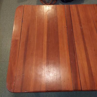 Wooden Farmhouse Table (K-BBL)