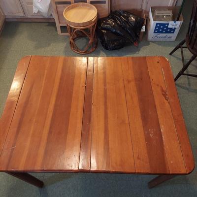 Wooden Farmhouse Table (K-BBL)