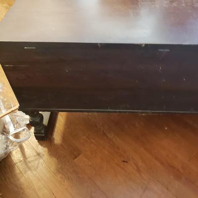 Forest Park Cedar Chest (LR-KD)