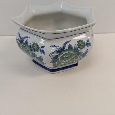 Vintage Flower/Plant Ceramic Planters