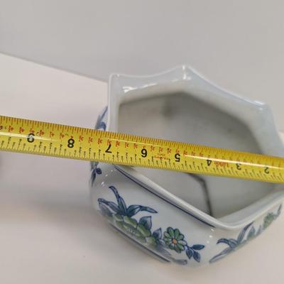 Vintage Flower/Plant Ceramic Planters