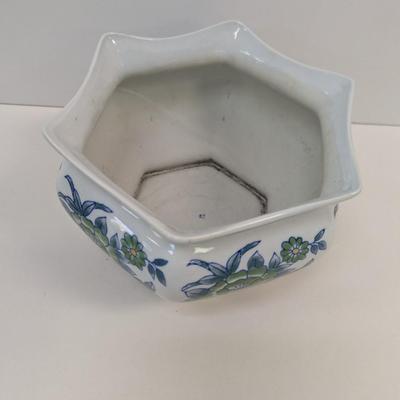 Vintage Flower/Plant Ceramic Planters