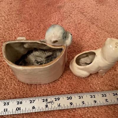 2 vintage planters