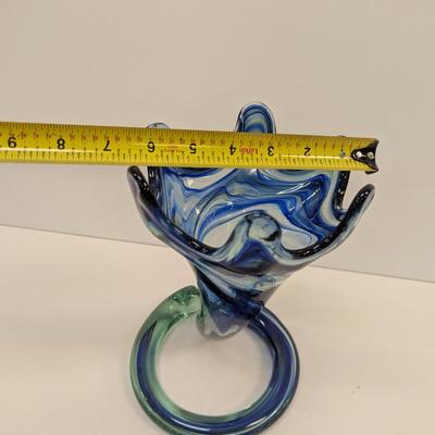 Vintage Sooner Hand Blown Art Glass Swirl Vase With Twisted Stem Base 9 1/2" Tall