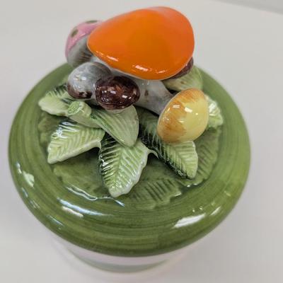 Mushroom Canister Set Of 4 With Lids Made In Japan