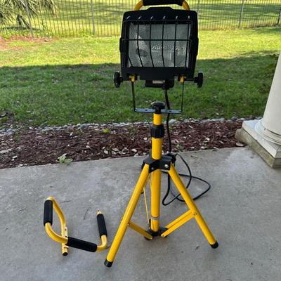 Utilitech Halogen Stand Work Light