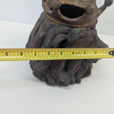 Decorative Lion Head Resin Planter