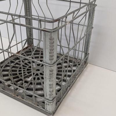 Grocers Dairy Co. 5-68 Milk Crate