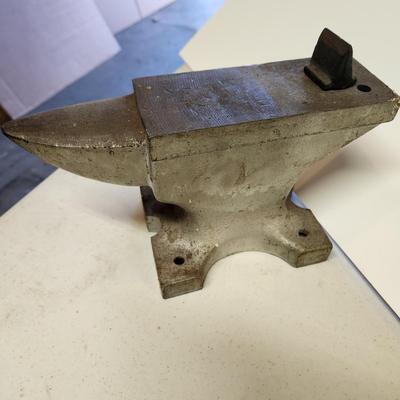 Bench Anvil