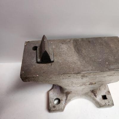 Bench Anvil