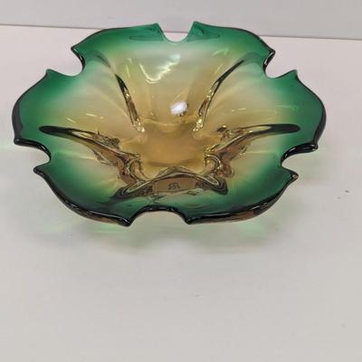 Murano 8" Yellow Green Blown Dish