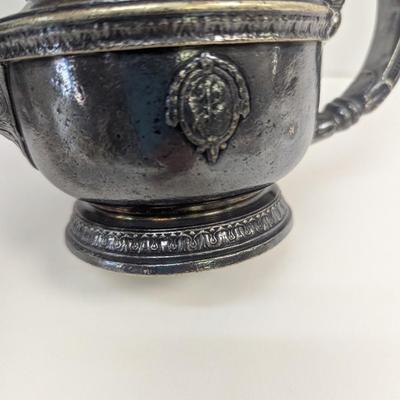 Assortment Of Kitchenware 10 oz G M Co 04403 Teapot