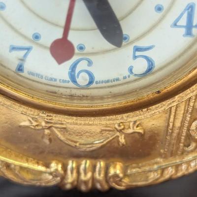Vintage United Corp Goldtone Metal Horse & Carriage Clock