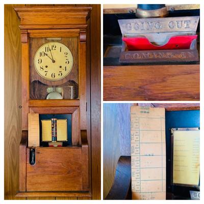LOT 34: Antique Seth Thomas Time Recorder Clock -Time Card Machine