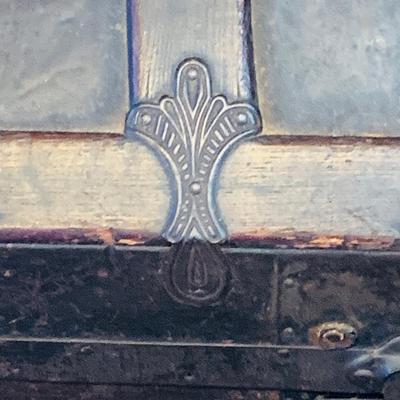 LOT 49: Vintage/Antique Camelback Steamer Trunk