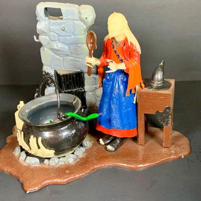 LOT: Vintage Aurora Plastics Universal Monster Toy Models/Kits "The Witch" and Boris Karloff's "Frankinstein;"...