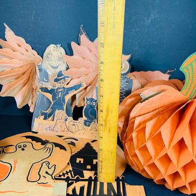 LOT 53: Vintage Collection Halloween Paper Decorations by H. E Luhrs, Beistie and More