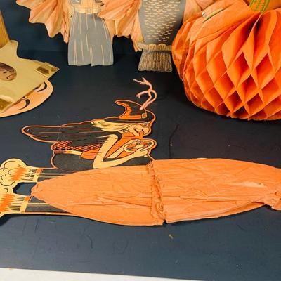 LOT 53: Vintage Collection Halloween Paper Decorations by H. E Luhrs, Beistie and More