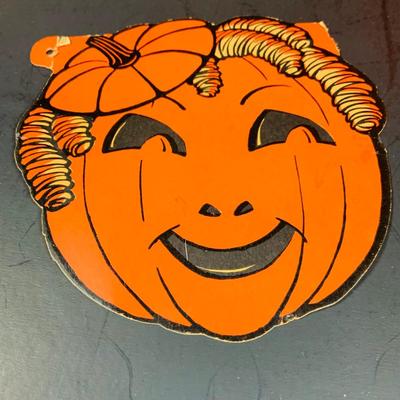 LOT 53: Vintage Collection Halloween Paper Decorations by H. E Luhrs, Beistie and More