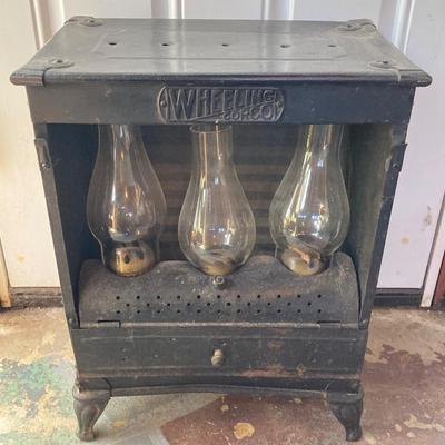LOT 56: Vintage / Antique Wheeling Corco No. 315 Three Burner Keroscene Heater