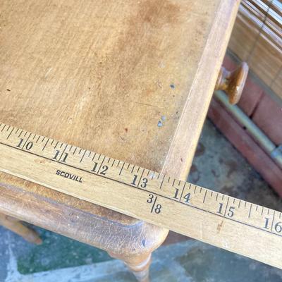 LOT 57: Vintage Kling Wooden Side Table with PRR Locomotive Lamp