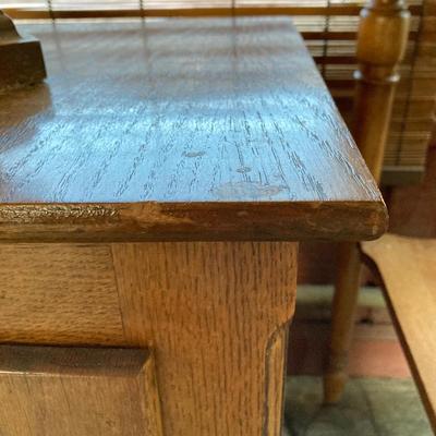 LOT 62: Vintage Wooden Ice Box Cabinet with Dietz Lantern Table Lamp