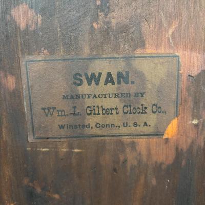 LOT 85: Antique Wm. L. Gilbert Clock Co. Palor Mantle Clock