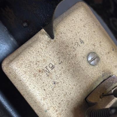 LOT 93: Muller Childs Hand Crank Toy Sewing Machine No 250324