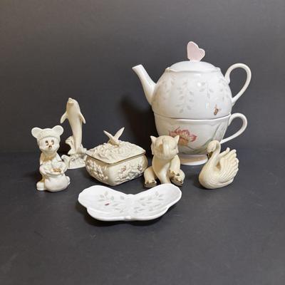 LOT 101: Lenox Collection: Butterfly Meadow Stackable Tea for One including Teapot Tea Pot, Teacup & Teabag Holder, Mickey Mouse,...
