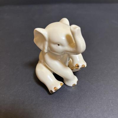 LOT 101: Lenox Collection: Butterfly Meadow Stackable Tea for One including Teapot Tea Pot, Teacup & Teabag Holder, Mickey Mouse,...