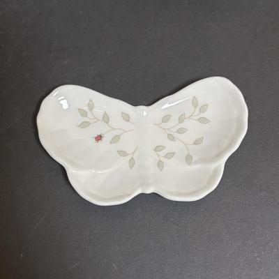 LOT 101: Lenox Collection: Butterfly Meadow Stackable Tea for One including Teapot Tea Pot, Teacup & Teabag Holder, Mickey Mouse,...