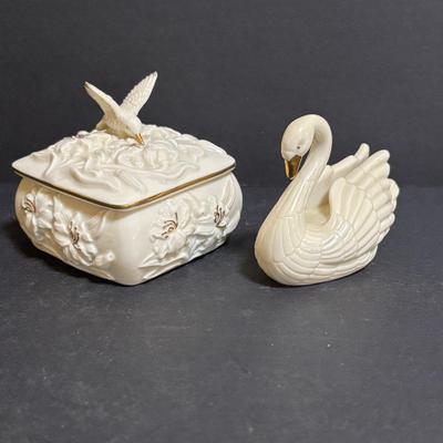 LOT 101: Lenox Collection: Butterfly Meadow Stackable Tea for One including Teapot Tea Pot, Teacup & Teabag Holder, Mickey Mouse,...