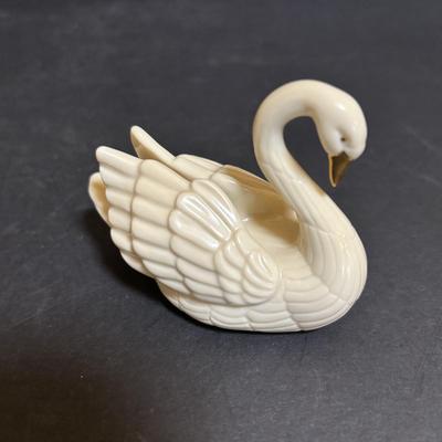 LOT 101: Lenox Collection: Butterfly Meadow Stackable Tea for One including Teapot Tea Pot, Teacup & Teabag Holder, Mickey Mouse,...