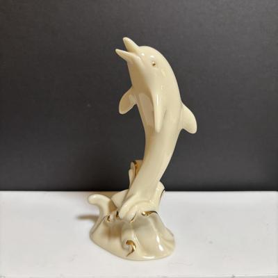 LOT 101: Lenox Collection: Butterfly Meadow Stackable Tea for One including Teapot Tea Pot, Teacup & Teabag Holder, Mickey Mouse,...