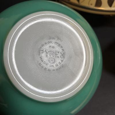 LOT 103: Pyrex Collection: Hamilton Beach White Mixing Bowl, Golden Hearts Casserole w/Warming Cradle, Early American Casserole Dish...