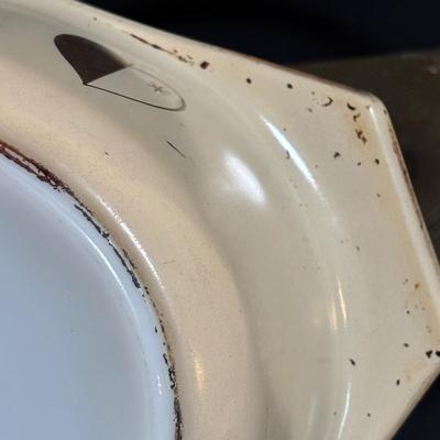 LOT 103: Pyrex Collection: Hamilton Beach White Mixing Bowl, Golden Hearts Casserole w/Warming Cradle, Early American Casserole Dish...