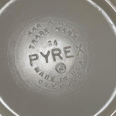 LOT 104 Pyrex Cinderella Mixing Bowls - Gooseberry