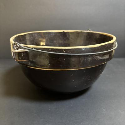 LOT 105: Vintage Brown Glazed Stoneware Mixing Bowls
