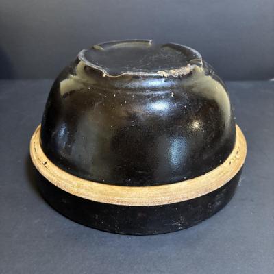 LOT 105: Vintage Brown Glazed Stoneware Mixing Bowls