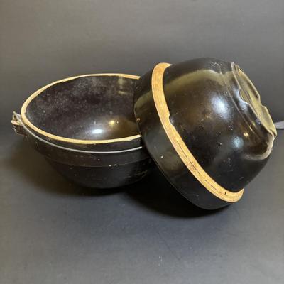 LOT 105: Vintage Brown Glazed Stoneware Mixing Bowls