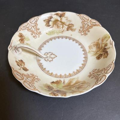 LOT 106: Antique Porcelain OHME Hermann Old Ivory Silesia Germany China, Octagonal Teapot by Gibbons of England, Electric Teapot, Bavaria...