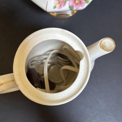 LOT 106: Antique Porcelain OHME Hermann Old Ivory Silesia Germany China, Octagonal Teapot by Gibbons of England, Electric Teapot, Bavaria...