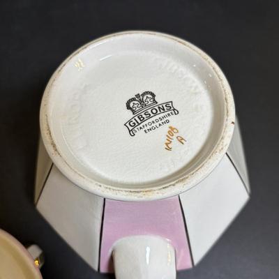 LOT 106: Antique Porcelain OHME Hermann Old Ivory Silesia Germany China, Octagonal Teapot by Gibbons of England, Electric Teapot, Bavaria...