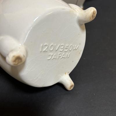 LOT 106: Antique Porcelain OHME Hermann Old Ivory Silesia Germany China, Octagonal Teapot by Gibbons of England, Electric Teapot, Bavaria...